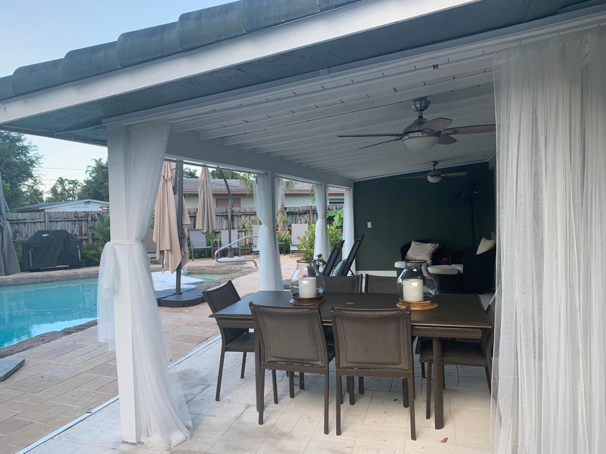 Wilton Manors A Mens Oasis Bed & Breakfast Екстериор снимка