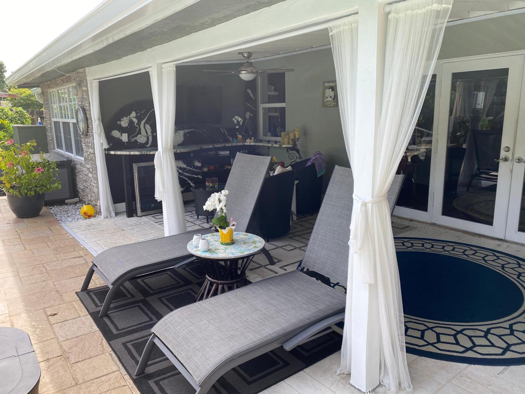 Wilton Manors A Mens Oasis Bed & Breakfast Екстериор снимка