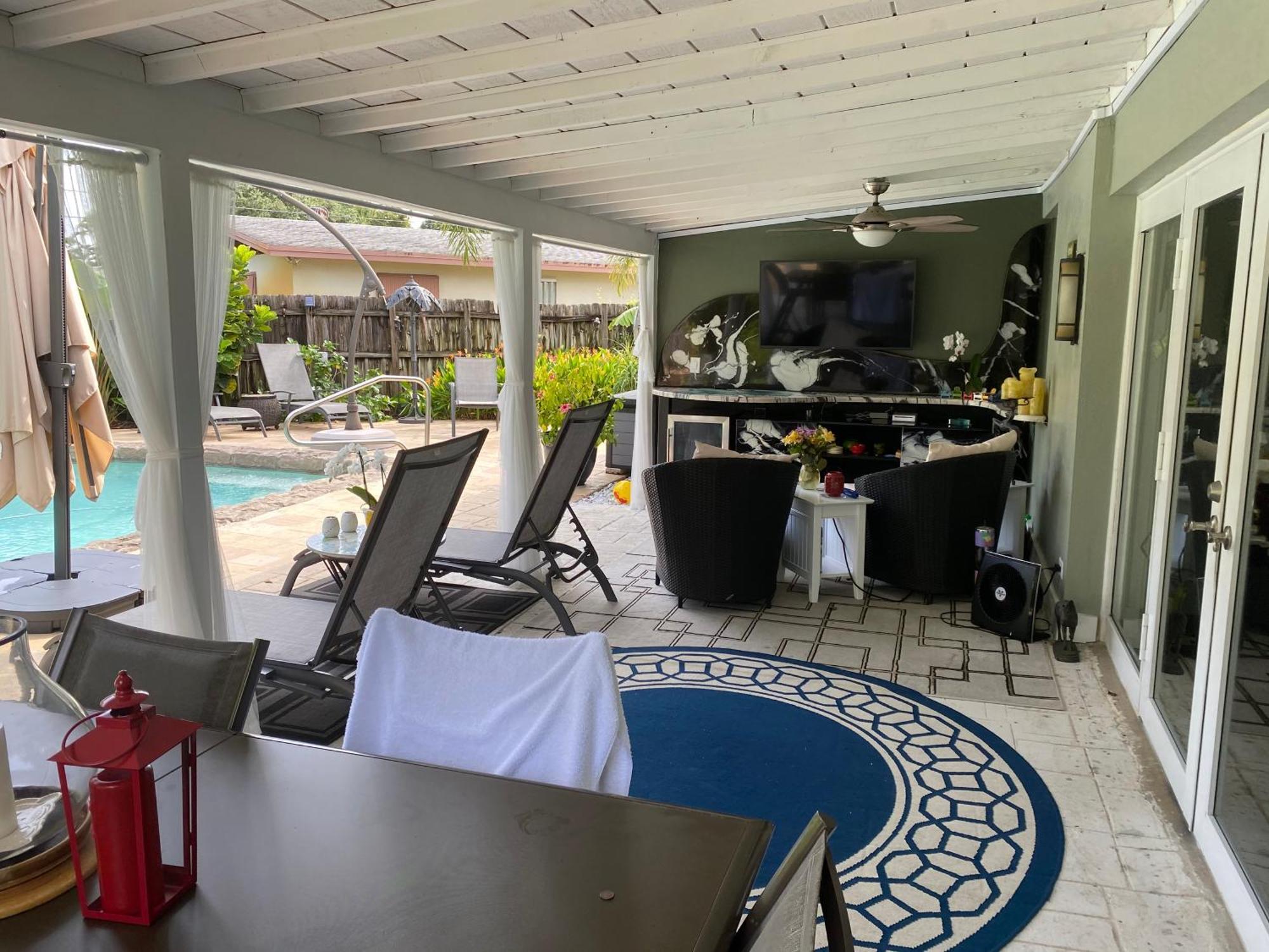 Wilton Manors A Mens Oasis Bed & Breakfast Екстериор снимка